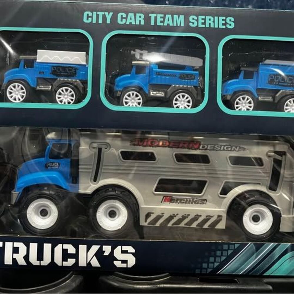 New Toys/Nuevos Juguetes